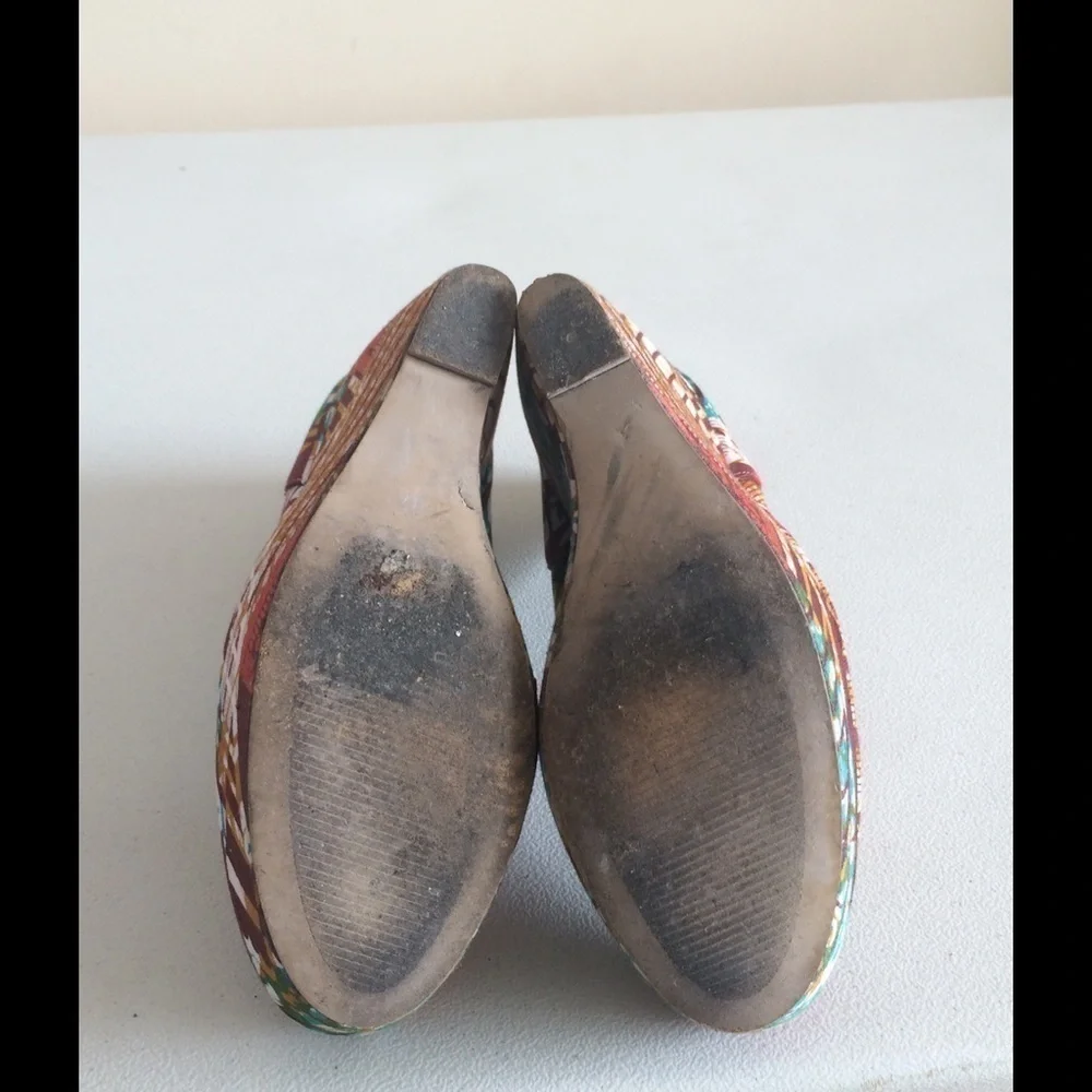 Aldo Tribal Print Wedges Size 37 🔴CLEARANCE 🔴